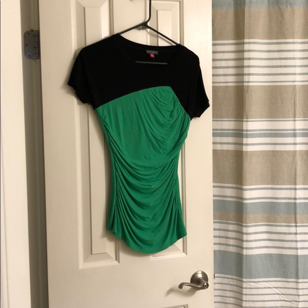 Black and green ruched top